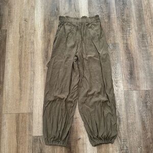 Anthropologie Olive Green Flowy Pants Size XS